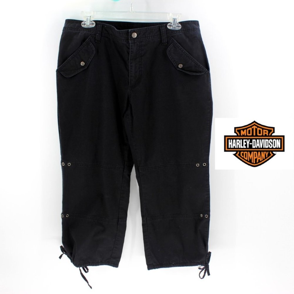 Harley Davidson black size 12 capris